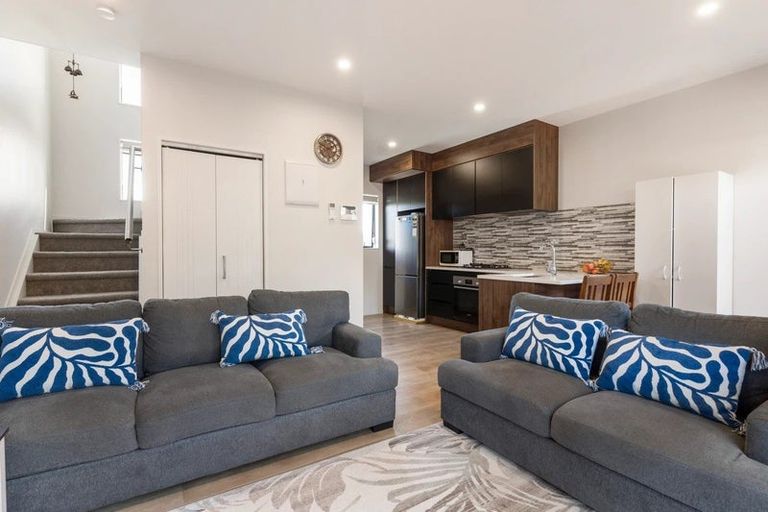 Photo of property in 44 Picturesque Drive, Flat Bush, Auckland, 2019