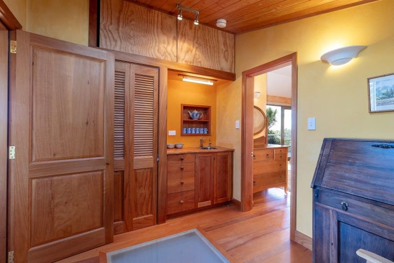 Photo of property in 65 Battery Road, Patons Rock, Takaka, 7182