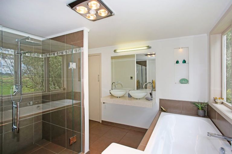 Photo of property in 192d Wily Road, Puni, Pukekohe, 2678