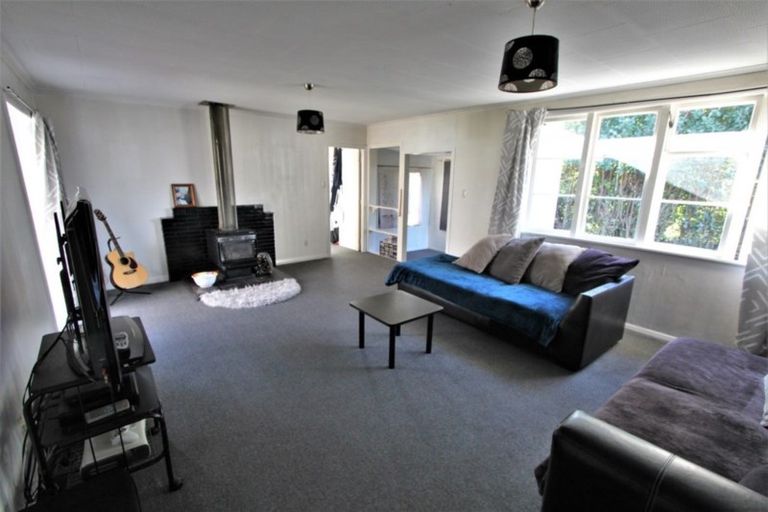 Photo of property in 6 Dumfries Road, Tokoroa, 3420