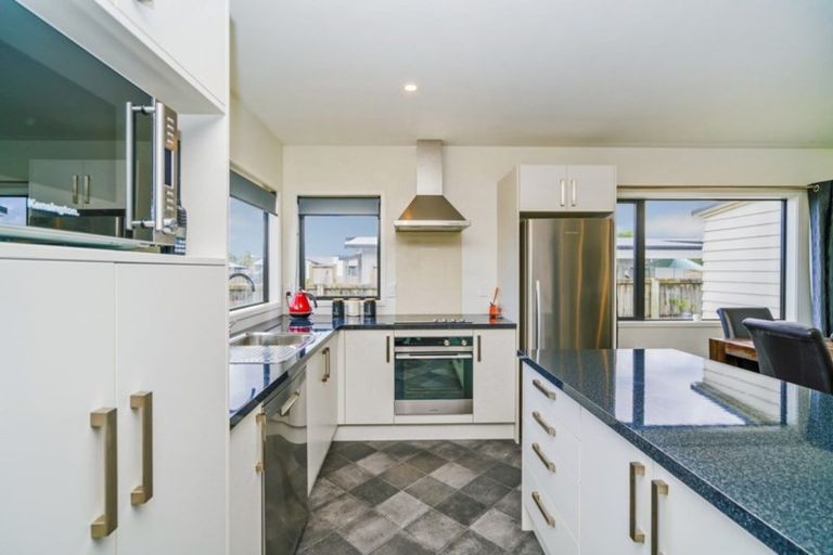 Photo of property in 48 Alf Simpson Drive, Whitianga, 3510