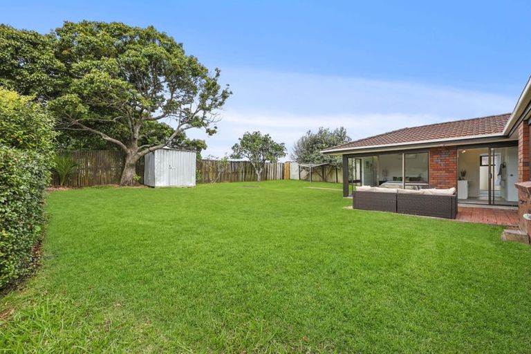 Photo of property in 178 Prince Regent Drive, Farm Cove, Auckland, 2012