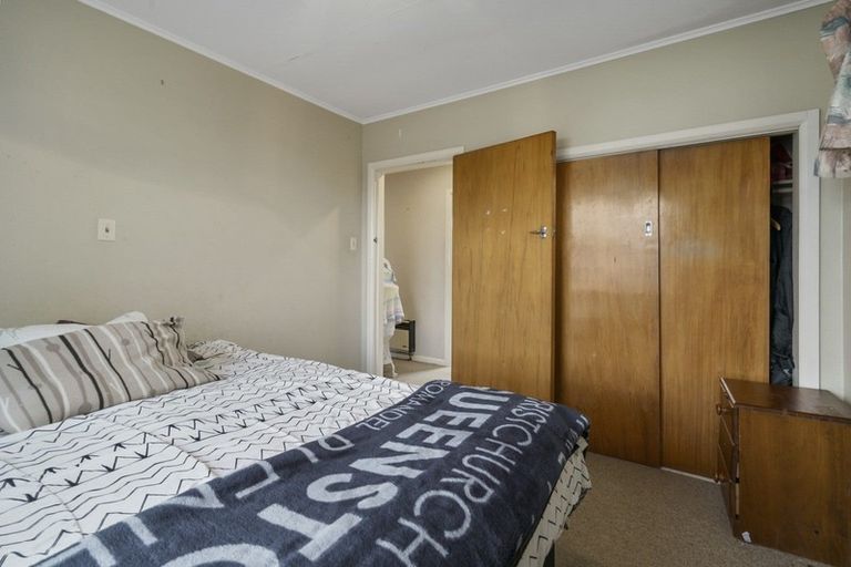 Photo of property in 1 Strathmore Place, Awapuni, Palmerston North, 4412