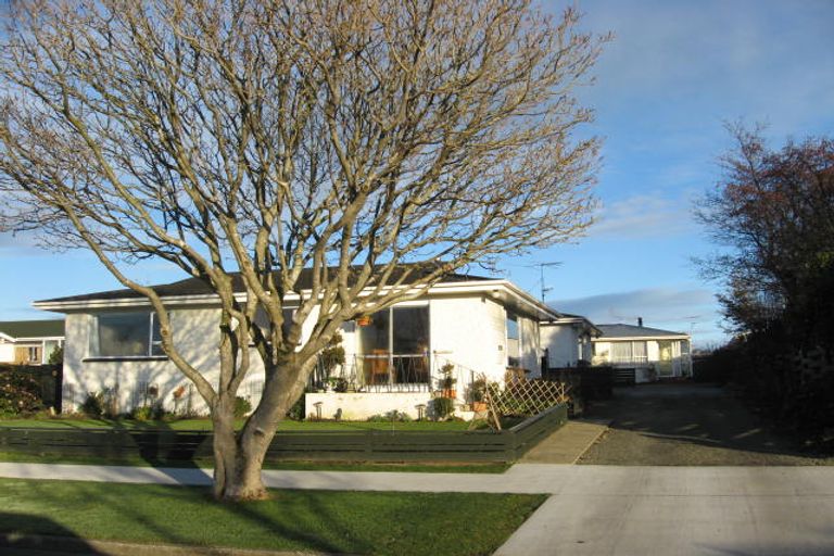 Photo of property in 52a-c Clifton Street, Windsor, Invercargill, 9810