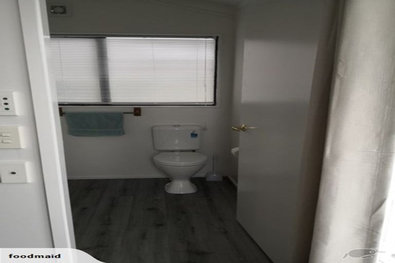 Photo of property in 46 Papakowhai Road, Papakowhai, Porirua, 5024