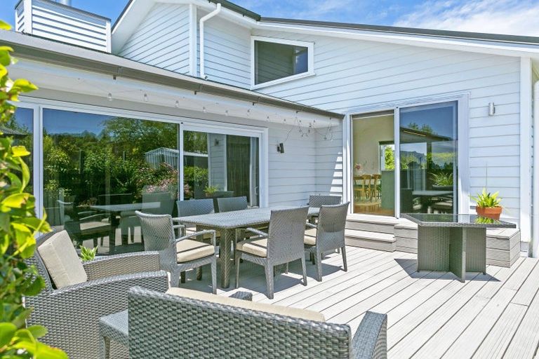 Photo of property in 11 Pukeko Way, Kinloch, Taupo, 3377