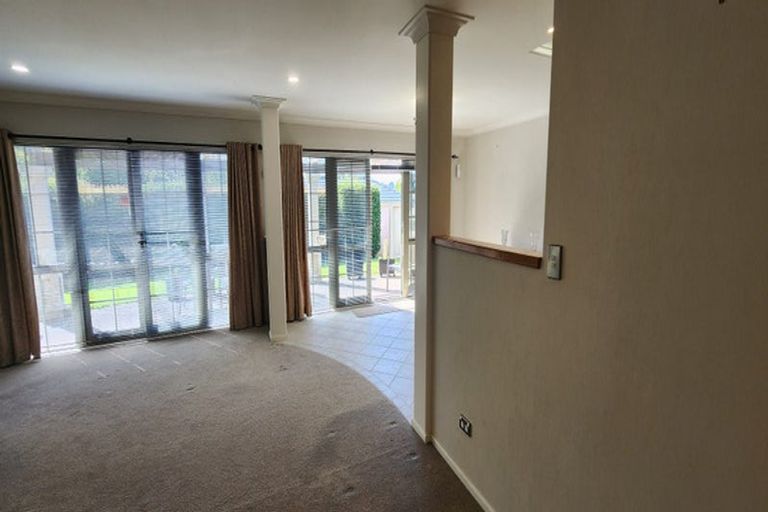 Photo of property in 23 Buckingham Place, Bethlehem, Tauranga, 3110