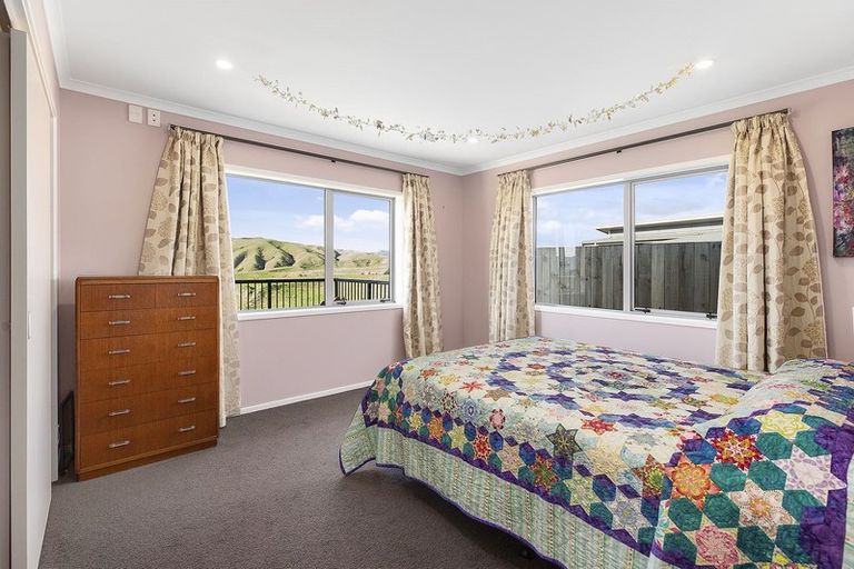 Photo of property in 54 Mo Street, Camborne, Porirua, 5026