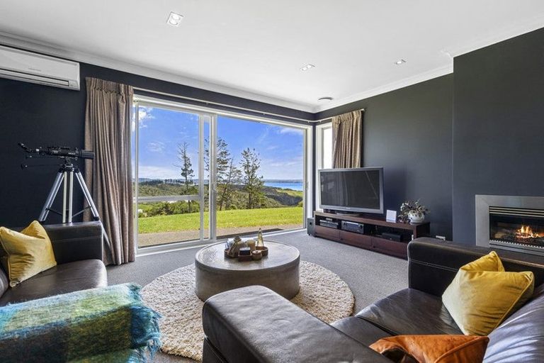 Photo of property in 163e West Road, Kaukapakapa, 0873