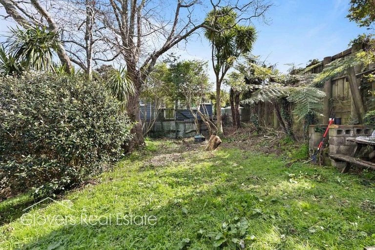 Photo of property in 3 Western Court, Sunnyvale, Auckland, 0612