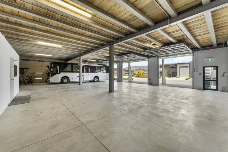 Photo of property in 16 Silverstone Drive, Cromwell, 9384