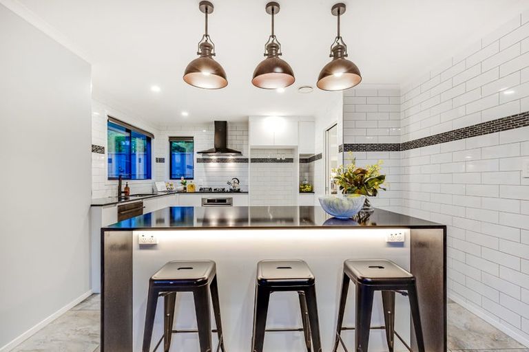 Photo of property in 163 Navigation Drive, Whitby, Porirua, 5024