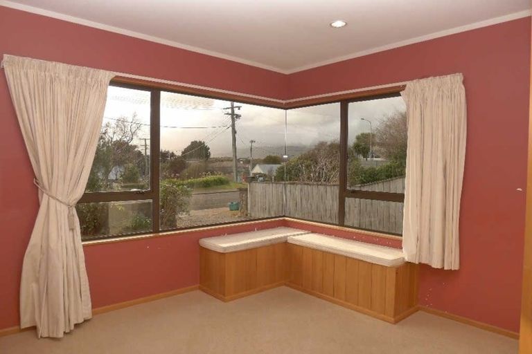 Photo of property in 20 Ngaio Road, Raumati Beach, Paraparaumu, 5032