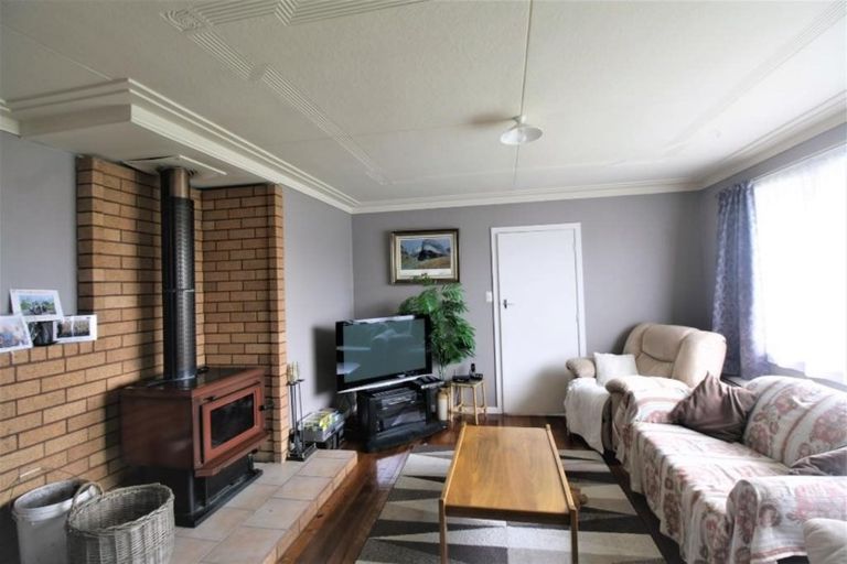 Photo of property in 50 Avon Road, Clifton, Invercargill, 9812