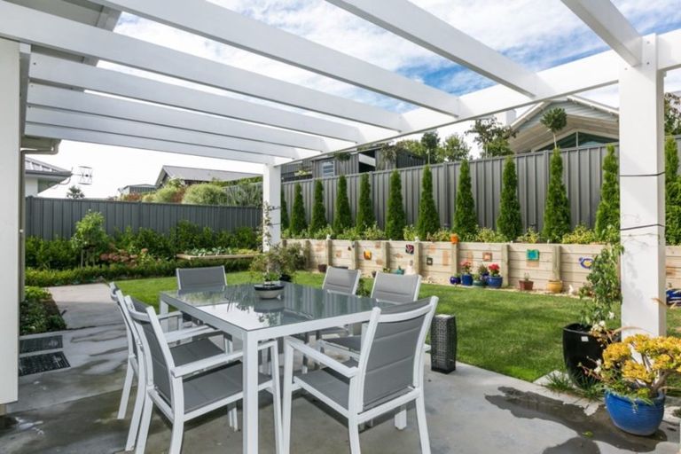 Photo of property in 44 Percy Berry Place, Havelock North, 4130