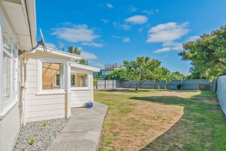 Photo of property in 1 Ocean View Place, Southbridge, Leeston, 7683