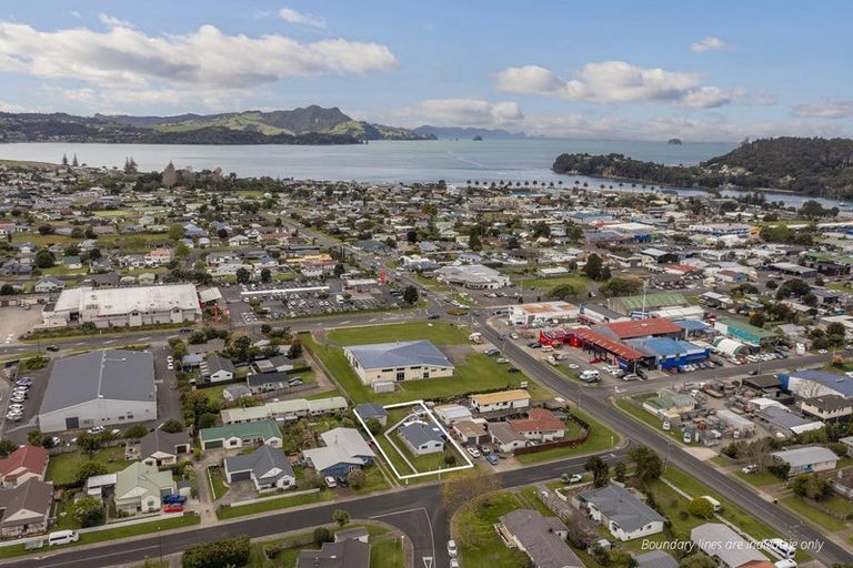 Photo of property in 1 Cholmondeley Crescent, Whitianga, 3510