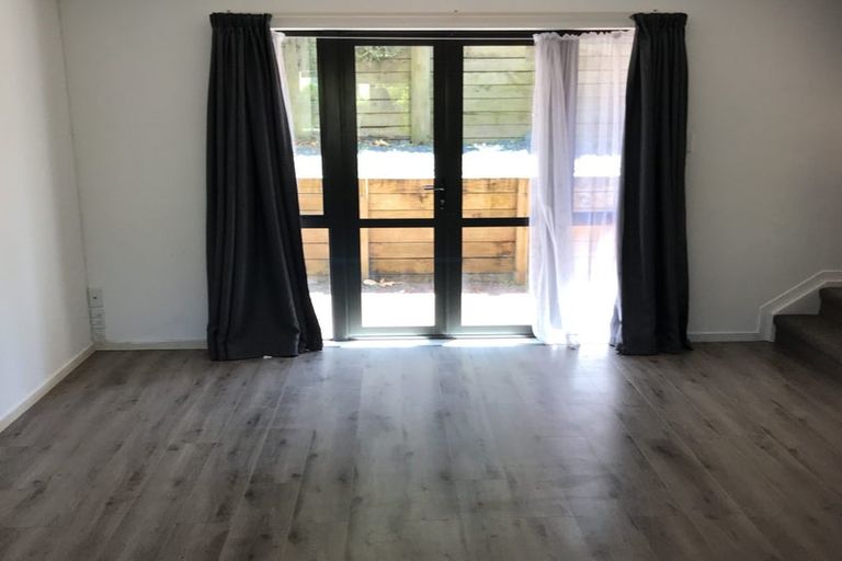 Photo of property in 11/2 Arawa Street, New Lynn, Auckland, 0600