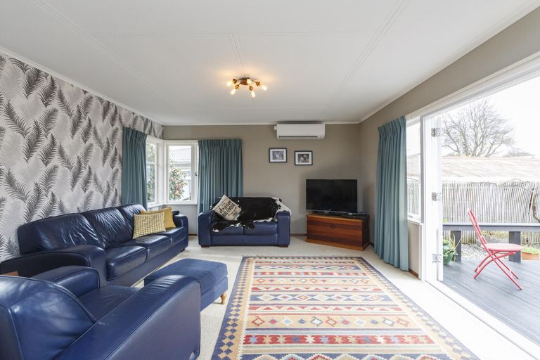 Photo of property in 7 Saint Albans Avenue, Hokowhitu, Palmerston North, 4410