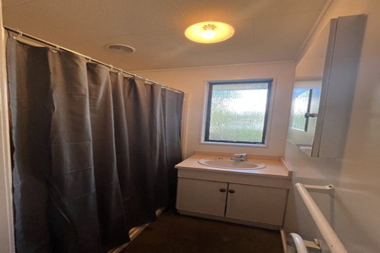 Photo of property in 2/53b Dominion Road, Papakura, 2110