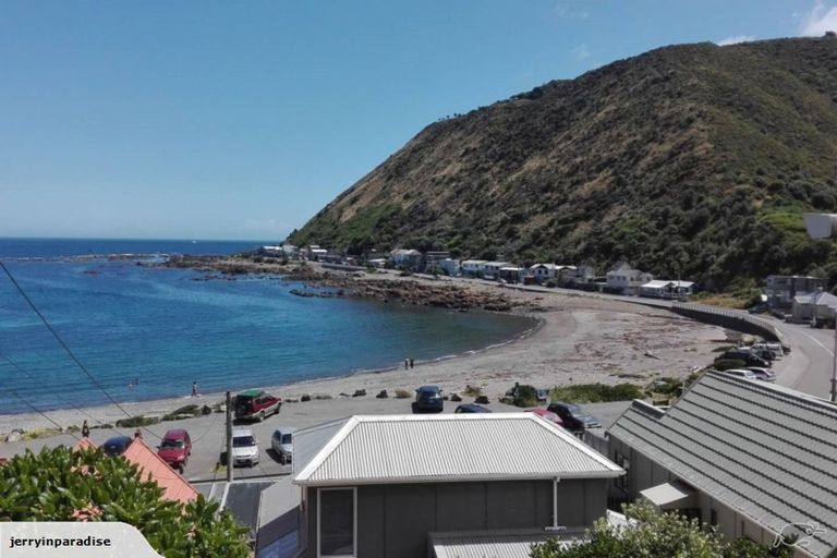 Photo of property in 3/48 Owhiro Bay Parade, Owhiro Bay, Wellington, 6023