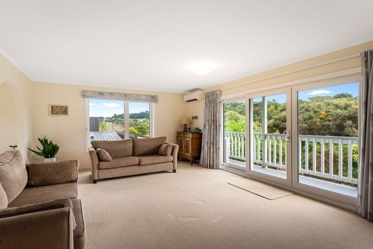 Photo of property in 77 Discovery Drive, Whitby, Porirua, 5024