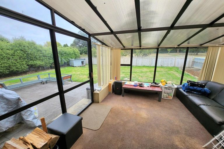 Photo of property in 16 Oxford Street, Holmes Hill, Oamaru, 9401