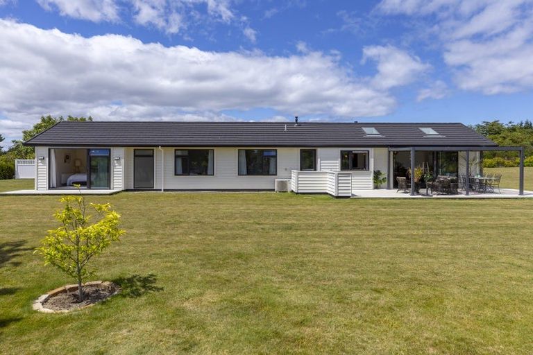 Photo of property in 73 Huka Falls Road, Rangatira Park, Taupo, 3384