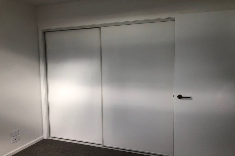 Photo of property in 2/21 Siddal Place, Richmond, Christchurch, 8013