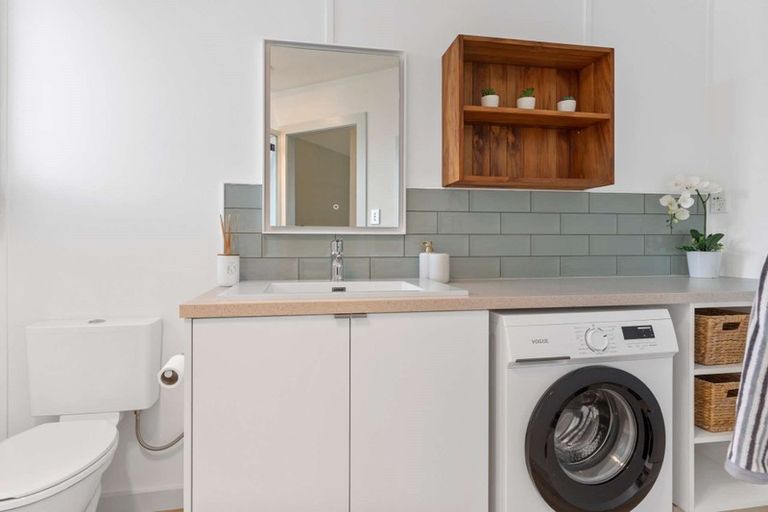 Photo of property in 3/14 Church Square, Addington, Christchurch, 8024