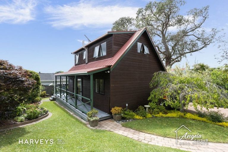 Photo of property in 29a Rua Road, Glen Eden, Auckland, 0602