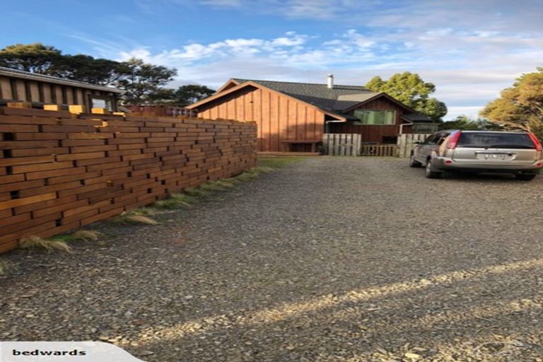 Photo of property in 20 Welsh Hills Road, Swanson, Auckland, 0614