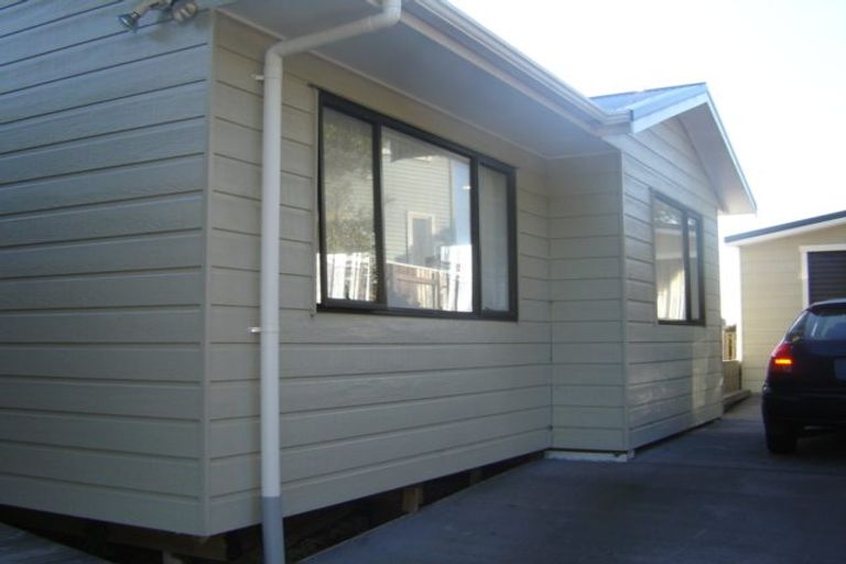 Photo of property in 3 Makora Grove, Paremata, Porirua, 5024