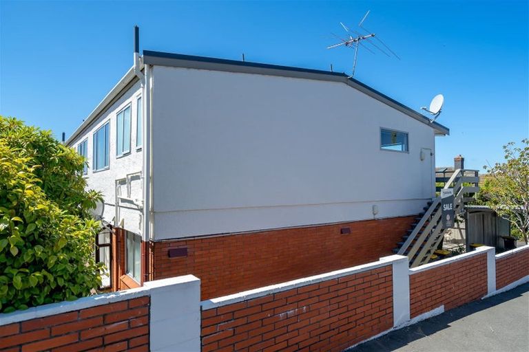 Photo of property in 19f Sheen Street, Roslyn, Dunedin, 9010