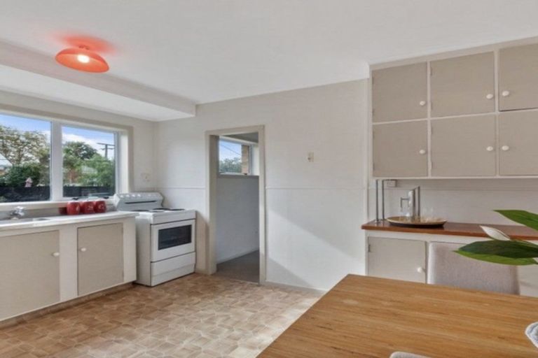 Photo of property in 53 Morris Road, Hillcrest, Hamilton, 3216