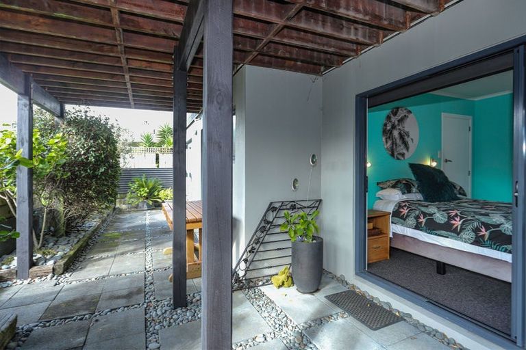 Photo of property in 393 Oceanbeach Road, Mount Maunganui, 3116