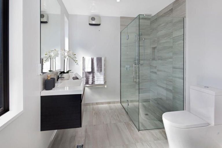 Photo of property in 14 Dave Jamieson Lane, Hillmorton, Christchurch, 8024