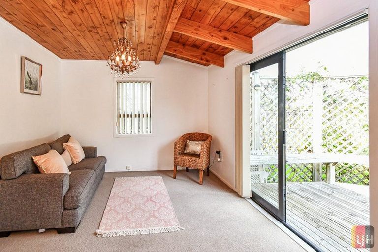 Photo of property in 15 Green Lane, Pukekohe, 2120