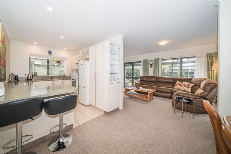 Photo of property in 19 Long Melford Road, Awapuni, Palmerston North, 4412