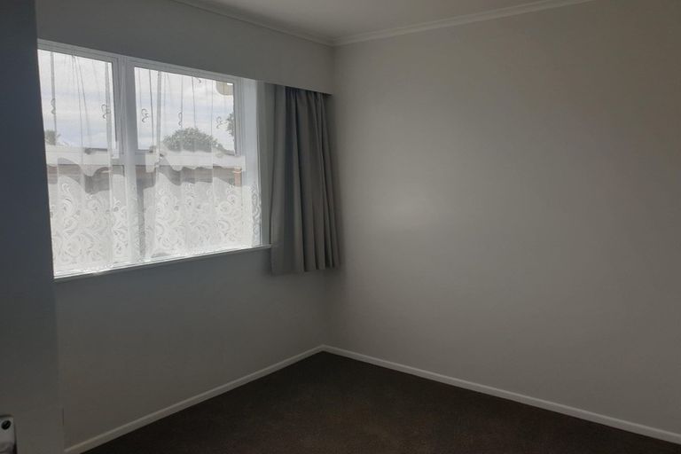 Photo of property in 15a Collie Street, Hillpark, Auckland, 2102