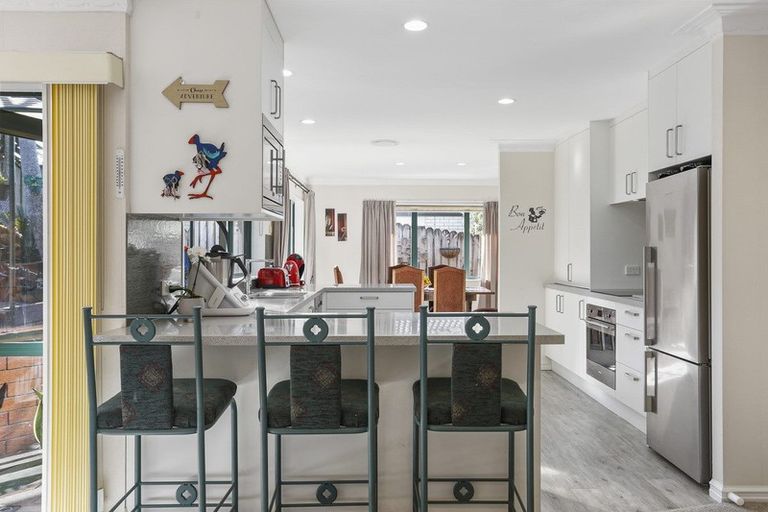 Photo of property in 23 Rathmar Drive, Manurewa, Auckland, 2105