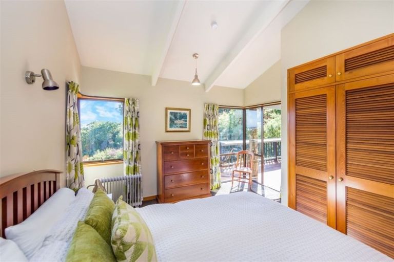 Photo of property in 9 Sherwood Lane, Cashmere, Christchurch, 8022