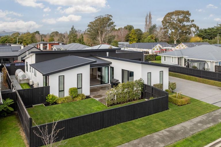 Photo of property in 69 Farthing Drive, Prebbleton, 7604