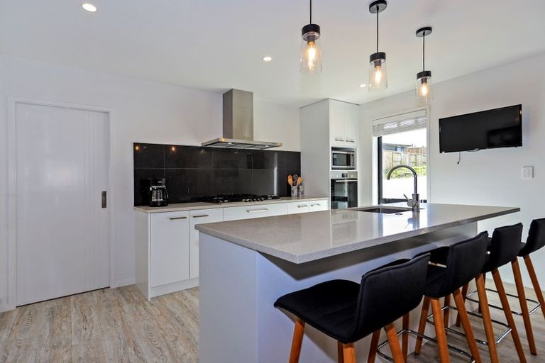 Photo of property in 15 Anglers Way, Omokoroa, 3114