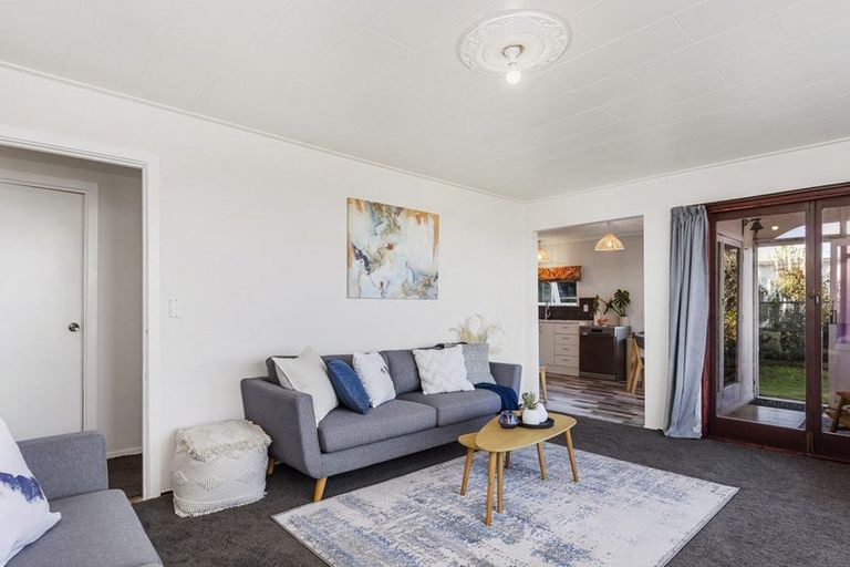 Photo of property in 39 Harbour View Road, Omokoroa, 3114