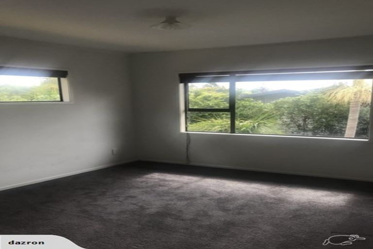 Photo of property in 19 Holt Avenue, Torbay, Auckland, 0630