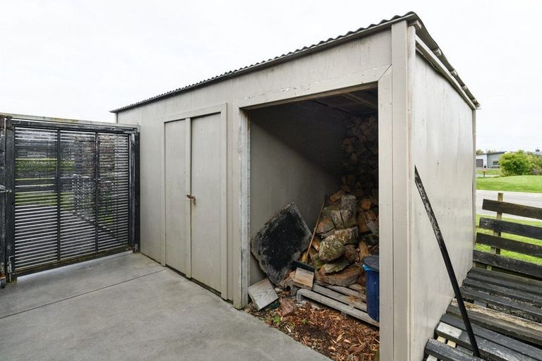 Photo of property in 2 Sambar Lane, Feilding, 4775