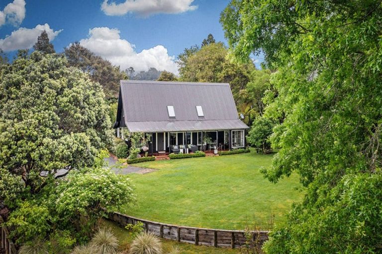 Photo of property in 63 Ahuroa Road, Puhoi, Warkworth, 0994