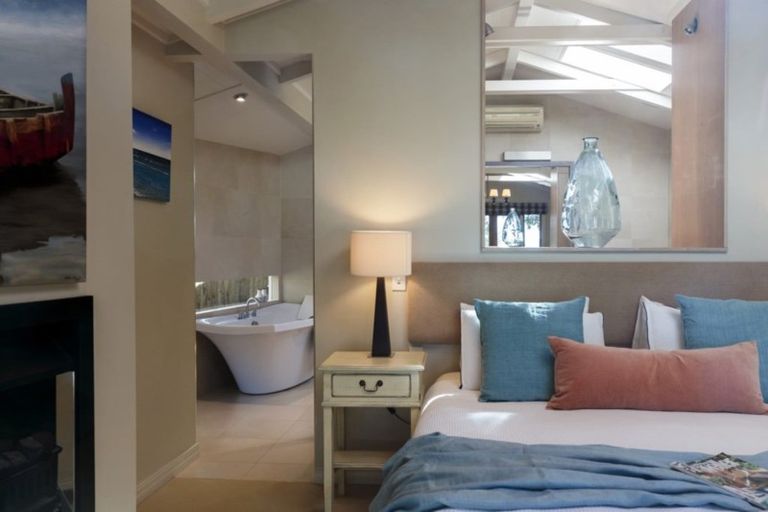 Photo of property in Blackhorse Cottage, 14 Iwa Street, Mapua, 7005