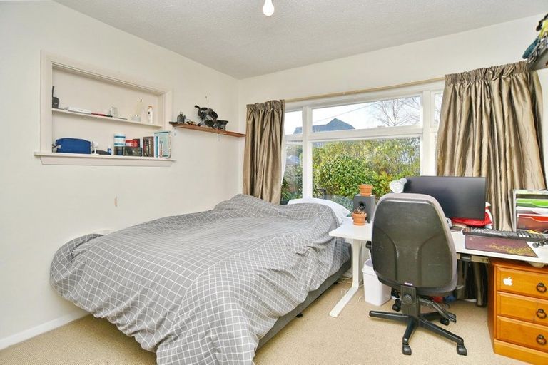 Photo of property in 15b Lothian Street, Ilam, Christchurch, 8041